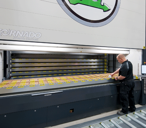 Dynamic Storage Systems Dynamic Storage Systems - Flexible, Efficient and Automation Ready